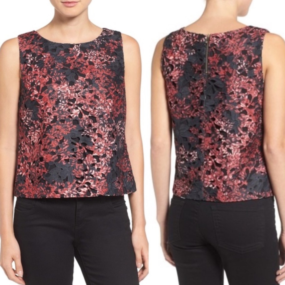 NWT Vince Camuto Print Lace Shell Top XS